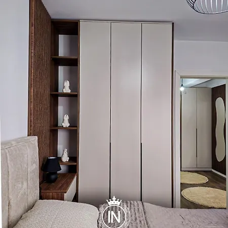 Apartamento In *